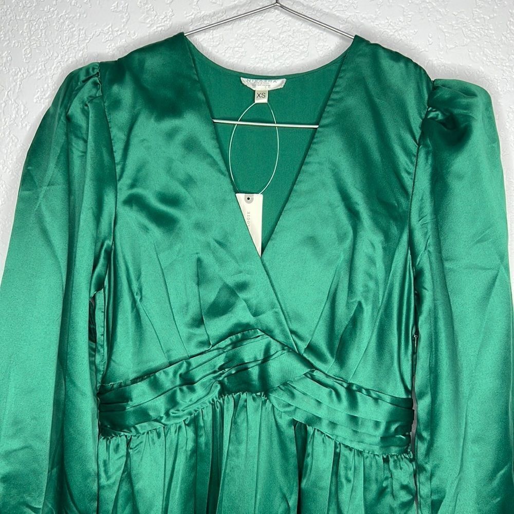 NWT Nikasha Embroidered Satin Dress Emerald Anthropologie XS - Picture 4 of 15
